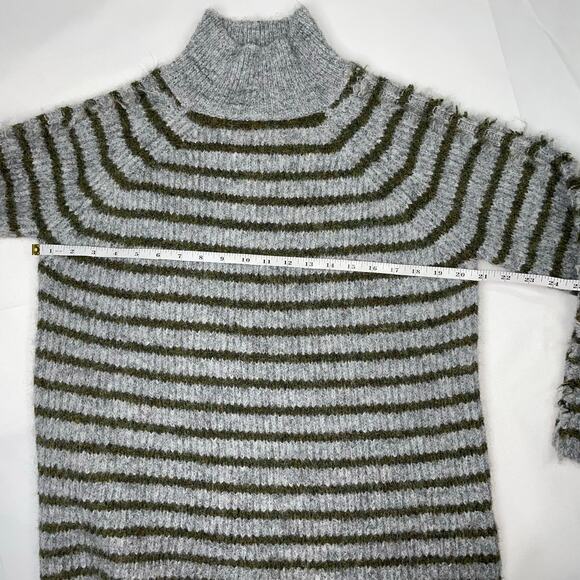 STITCHES + STRIPES Gray Olive Green Fuzzy Stripe Mock Neck Sweater XS - Picture 8 of 16